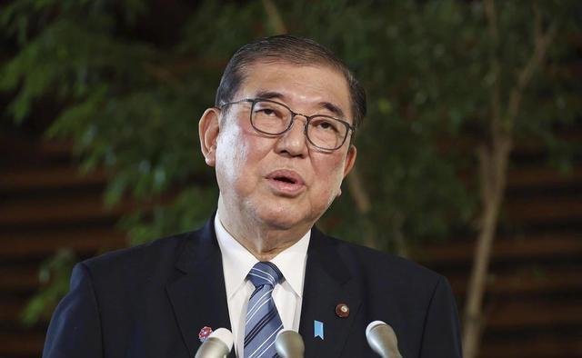 中俄美集体反对，48小时美国2次警告，石破茂：高市在自寻死路