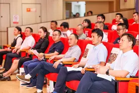 彰显职教特色—长沙县第三届职教论坛在长沙经贸职业中专学校举行图片