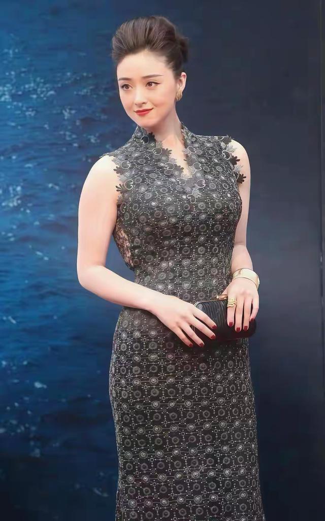 中国最丰满的6位女星，美的各有千秋，她们的身材也太犯规了