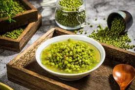 三伏一定要喝三豆汤！清热解暑、健脾祛湿，一家老小都适用~图片