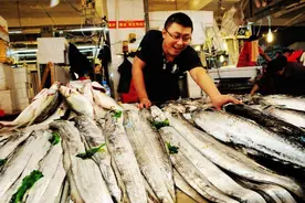 不建议购买的四种海鲜，满满的“科技与狠活”，个个都非常坑钱图片