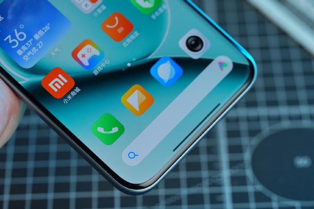 红米Note15系列官宣！2000元以内，防摔防砸，卫星通信功能下放