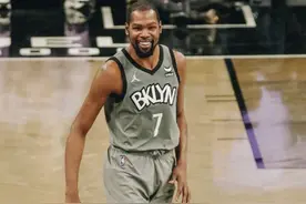 打服联盟有多难？乔丹之后 NBA只有5人做到 杜兰特落选图片