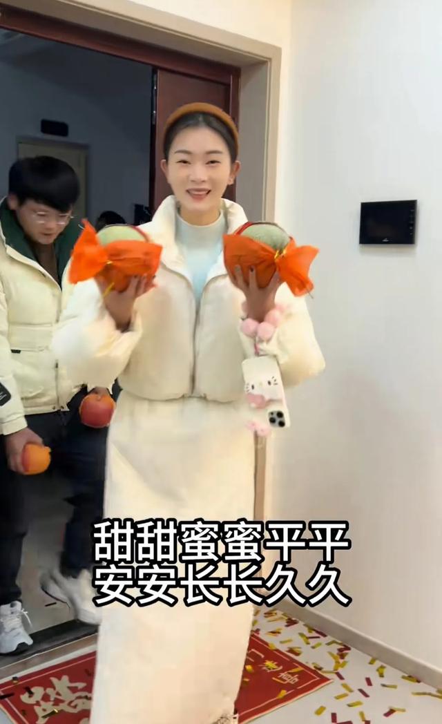 大兵全家总动员，直播带货啥效果？一家出这么多主播，效益如何？