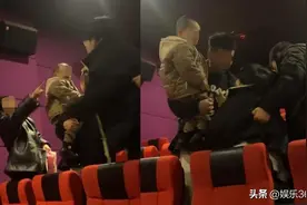 视频为证！大学生给孩子下跪事件，我来为这一家三口反转！图片