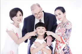 江苏大妈网恋大16岁美国老头，三婚带着儿女远嫁美国，现状如何？图片