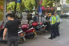 好消息！5月1日起，电动车、三轮车上路，满足3个要求，不查不扣图片