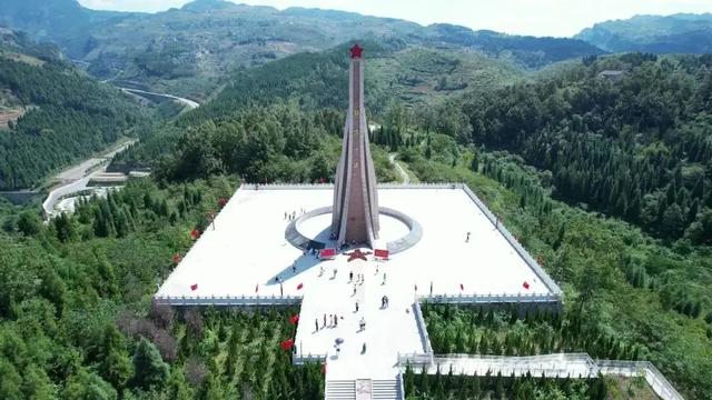 乡游黔中 · 七星关区 高流村丨绝壁映天河，英雄渠畔橘香浓
