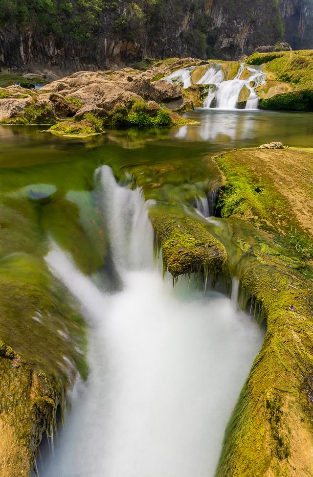 拒绝“只可远观”！4月的关岭冰臼，藏着贵州最让人想亲近的绿水