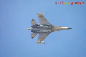 东部战区空军航空兵某团飞行训练组图图片