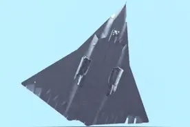 中国连秀两款6代隐形战机，西方专家说话了：对美国宣判“死刑”图片