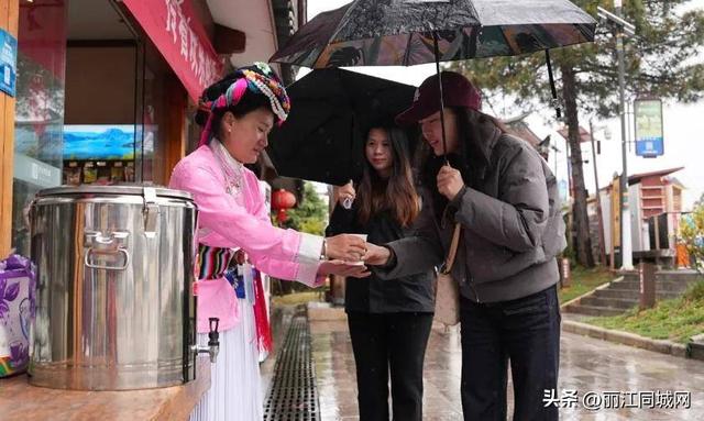暖心服务拉满！这个五一丽江凭细节圈粉游客