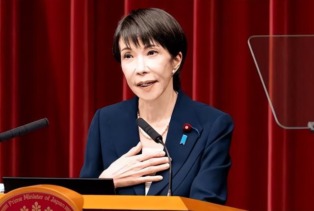 关键指标99%，高市乐得连喊3声“万岁	”	，麻生太郎：中国不足畏惧