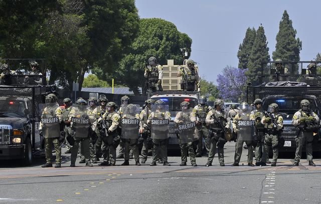日耗百万！2387名国民警卫队驻华盛顿，任务从打犯罪变扫街