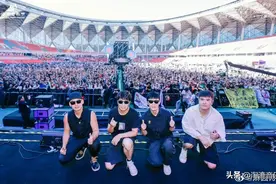 让大张伟痛哭，把张亚东搞“疯”，他们的爆红，早有预兆？图片