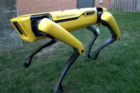 巷战神器“机械狗”居然被“粘鼠板”克制了图片