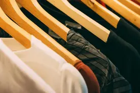 年销290亿，90后最爱的潮牌，破产了图片
