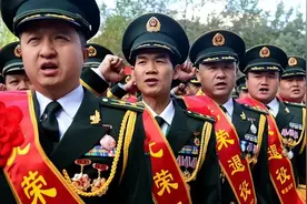 自主择业虽已成为历史，人数已锁定，自主择业的待遇应不会降低图片