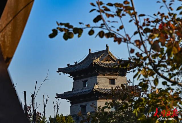 文瀛湖晚秋盛景上线!澄澈湖水与斑斓秋色撞个满怀,赏景正当时~