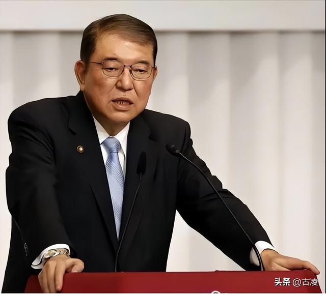 想不到吧，表面呆板木讷的石破茂，竟是日本近十年三观最正的首相