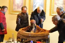 肉身菩萨三年不腐，专家：这不科学图片