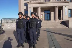 燃！直击特警警务实战技能考核现场，“硬核” 力量巅峰对决图片