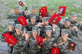 九月退役的士兵退伍费有多少？拿到退伍费这3件事千万不要做图片