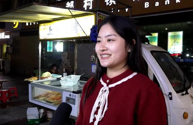 南丰：国安夜市文化街成夜间消费新地标