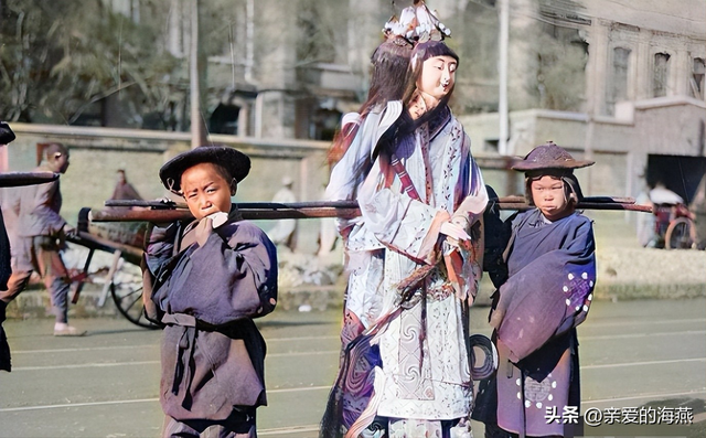 真实清朝王爷原来长这样！名妓果然是名妓，地主婆眼神一看就不善