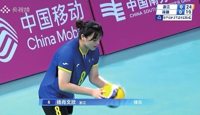 8年前爷爷询问10岁孙女1.72米能否当运动员，华商报报道让其开始专业训练路，1.84米的她站上全运会领奖台