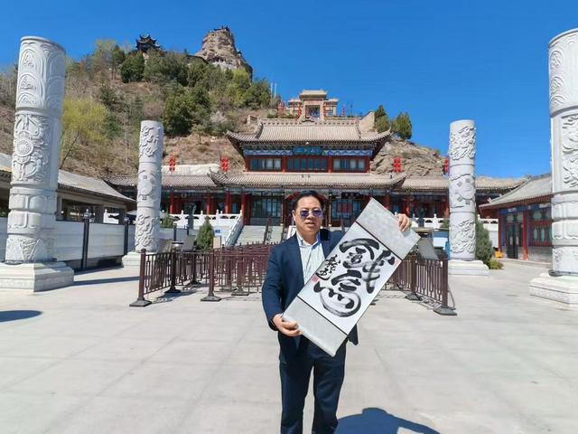 著名文化学者张龙携李云辉、闫伟一行探访神木 以文赋能塞上文旅