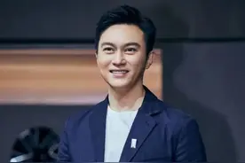 太豪了！张智霖32年演艺经历，年入千万，住3亿豪宅图片