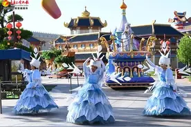 阿唛龙幻想乐园夜场正式开放图片