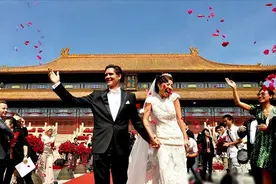 京城名媛叶明子，在故宫办婚礼嫁美国银行家，如今却以离婚收场图片