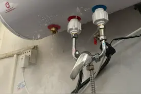 洗完澡，热水器不用时要不要关？听电工一番解释，白交10年电费图片