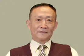 为什么喜爱卢麒元先生图片