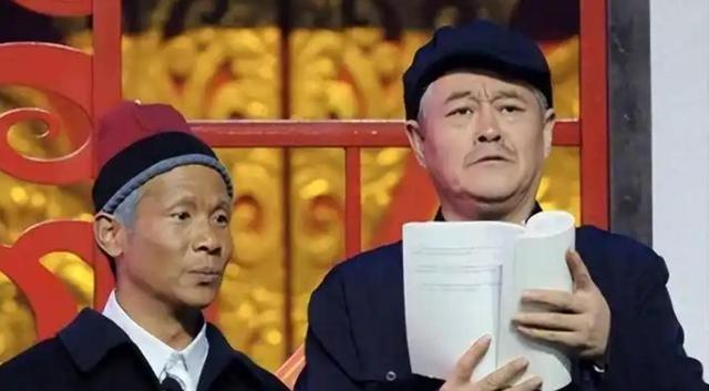 大衣哥跳楼身亡、赵本山灵堂、宋佳知三当三，造谣的越来越离谱了