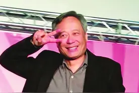 外媒评中国十大导演，陈凯歌垫底，张艺谋未进前三，冠军实至名归图片