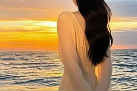 当女生说 “我要睡了”，高情商回复这样说，让她忍不住想继续聊！图片
