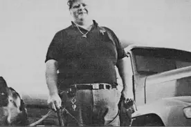 1998年美国温顺杂交犬深夜将女主人折磨致死，调查后原因令人心酸图片