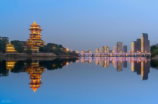 我北京人，去了趟四川绵阳，实在是忍不住想说：对绵阳的 3 点印象