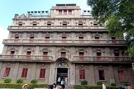 “军旗升起的地方”——八一南昌起义纪念馆（总指挥部旧址）图片