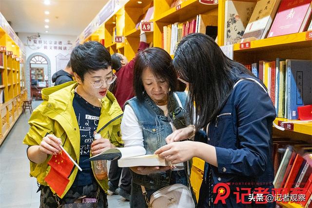 洪洞大槐树国庆热度不减：非遗互动+寻根打卡，雨中“回家”过佳节