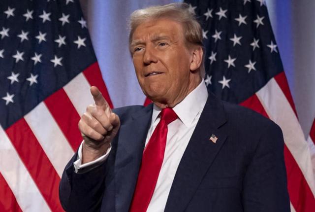 天皇亲自出山，日本对中国的反击正式开始，高市早苗憋出了一妙计