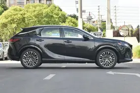 雷克萨斯RX300纯油版能不能和奔驰GLC一较高低？图片