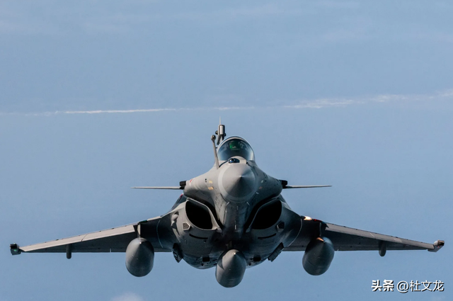 无视F-35苏-57，印度买114架阵风，是国产化的一场豪赌