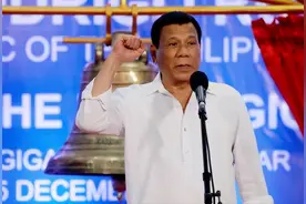 被ICC一关就是65天，狱中当选市长的老杜，托人带回国内一句口信图片