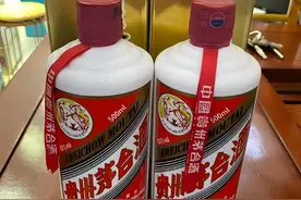 家里藏有茅台，怎么分辨真茅台？鉴定师：3个方法辨真伪，要注意图片