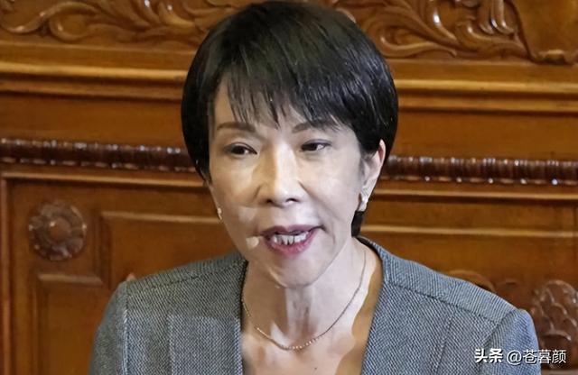 日本对中国的反击很猛，美国嗅到不寻常信号，做出了一个明智选择