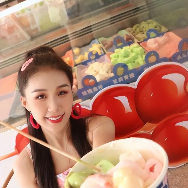 柳东奇遇记③ | 浪花嗨翻天 ，引爆夏日清凉狂欢